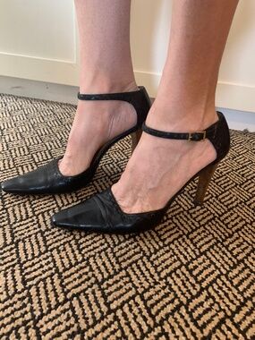 GUCCI Ankle Strap Heels (8)